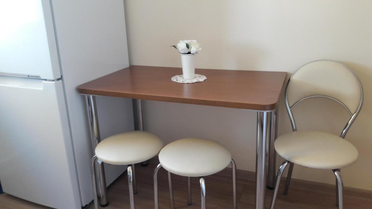 Tulpiu Apartamentai Panevėžys Eksteriør billede